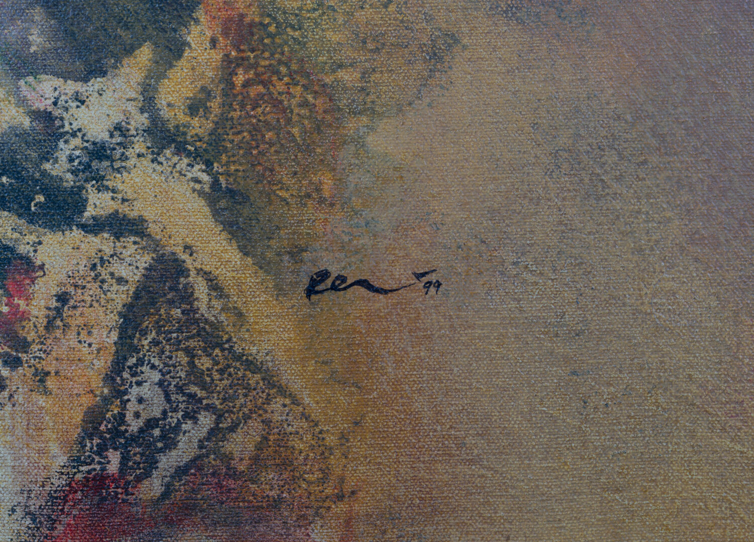 Signature “Ravi Mandlik, 1999” detail