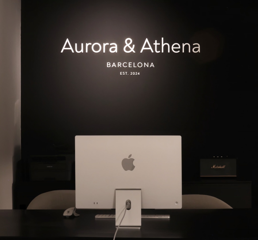 | Aurora & Athena